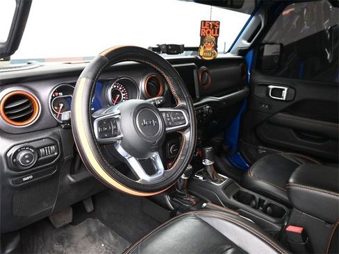 Used 2021 Jeep Gladiator Mojave image 12