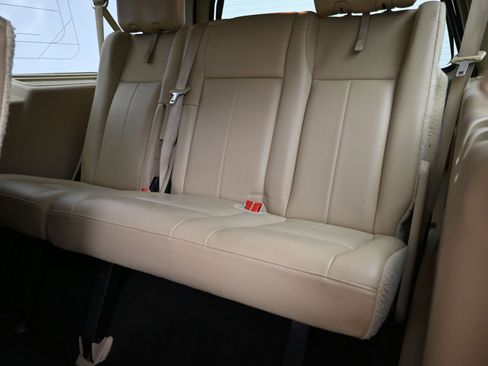 Used 2017 Ford Expedition EL XLT w/ Equipment Group 202A image 43