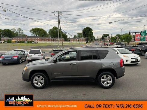 Used 2013 Jeep Compass Sport FWD image 8