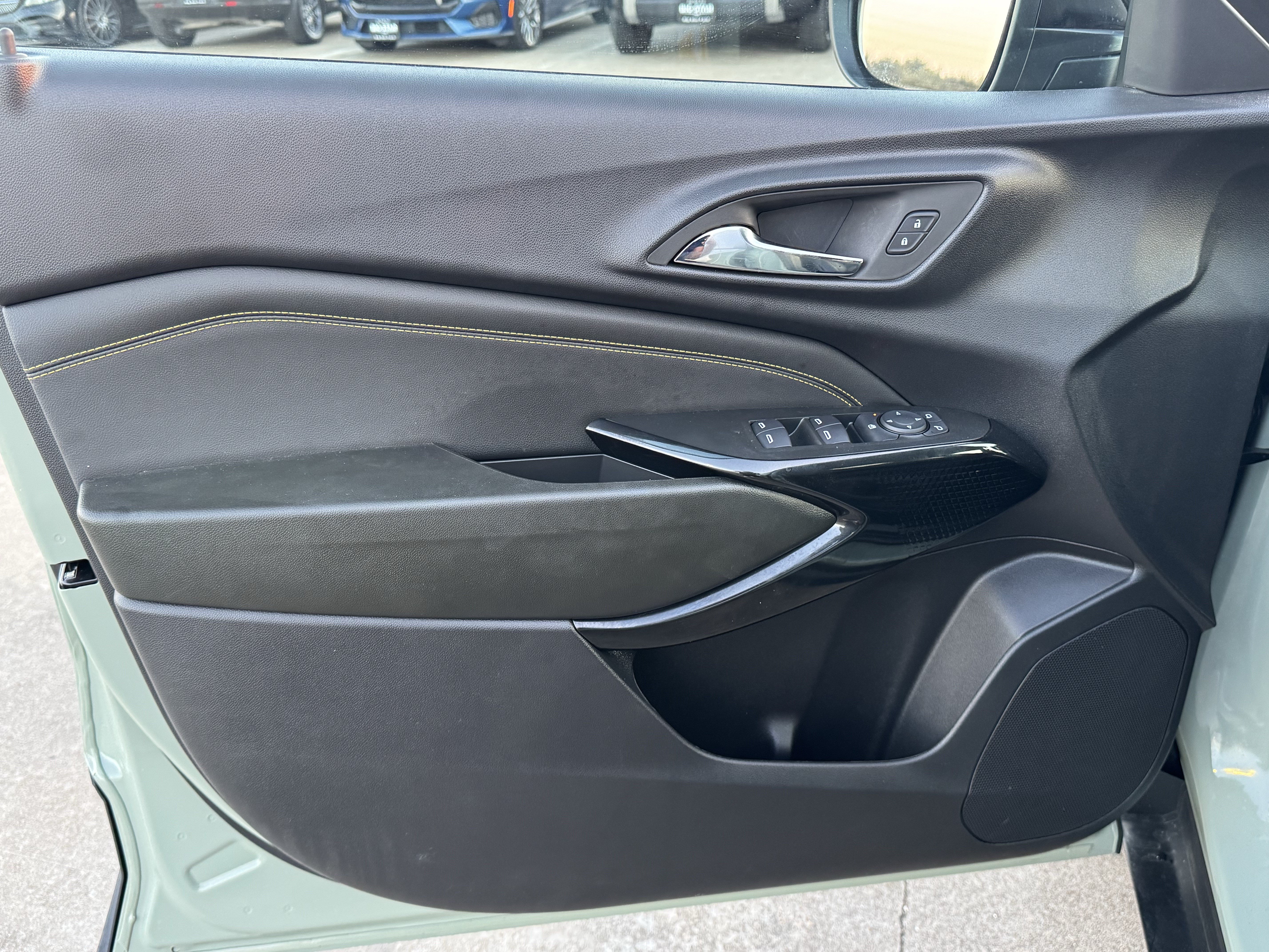 Used 2026 Chevrolet Trax ACTIV w/ Driver Confidence Package FWD image 13