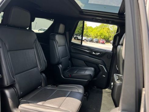 Used 2021 GMC Yukon Denali w/ Denali Premium Package RWD image 33