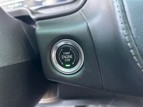 Used 2022 Chevrolet Tahoe High Country AWD/4WD image 31