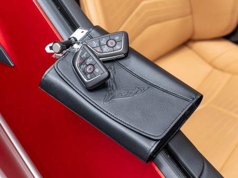 Used 2023 Chevrolet Corvette Stingray Preferred Conv w/ Z51 Performance Package RWD image 76