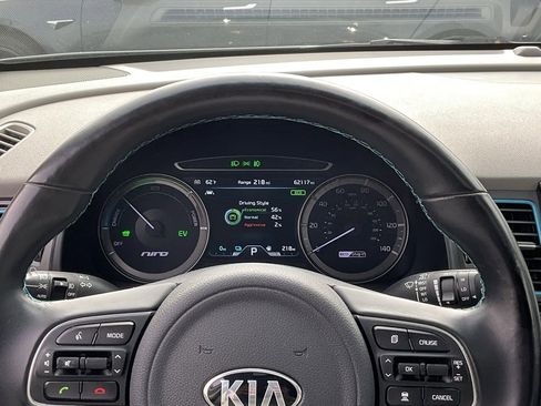 Used 2019 Kia Niro EX Premium w/ Sunroof Package image 40