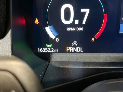 Used 2025 Ford Explorer ST-Line RWD image 8