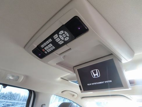 Used 2014 Honda Odyssey Touring image 43