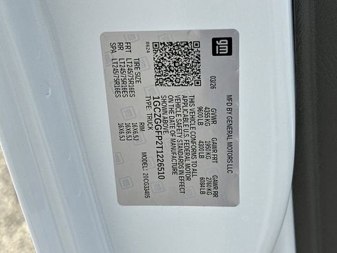 New 2026 Chevrolet Express 3500 RWD image 27