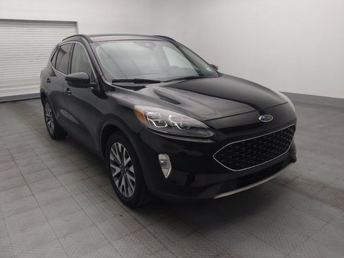 Used 2020 Ford Escape Titanium AWD/4WD image 13