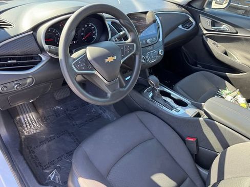 Certified 2024 Chevrolet Malibu LT FWD image 13