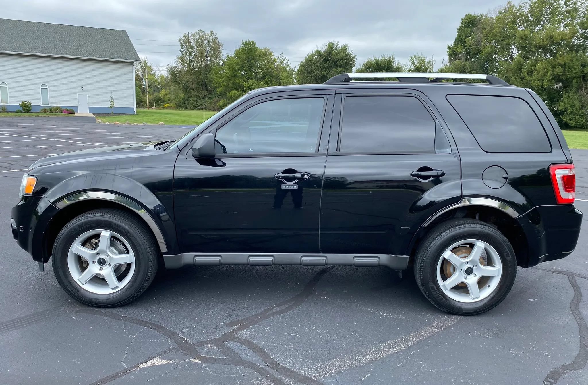 Used 2012 Ford Escape Limited AWD/4WD image 3