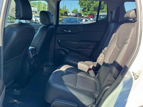 Used 2019 GMC Acadia SLT FWD image 10