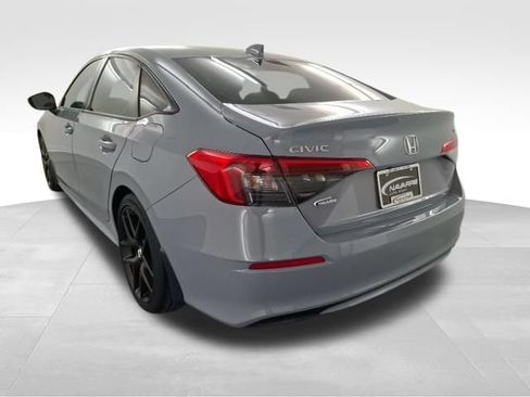 Used 2023 Honda Civic Sport image 5