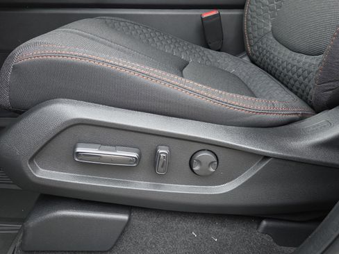 New 2026 Honda Pilot Sport image 10