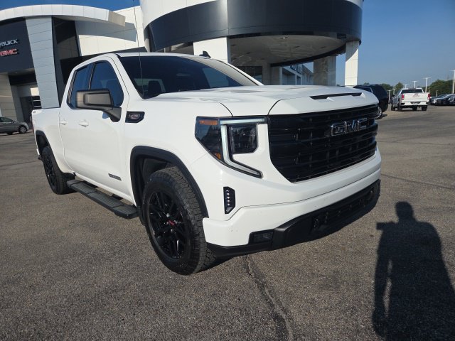 Used 2022 GMC Sierra 1500 Elevation w/ X31 Off-Road Package AWD/4WD image 3