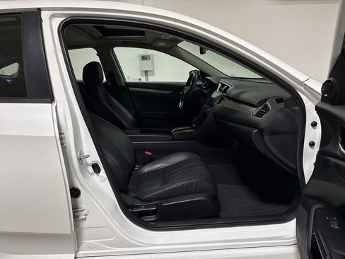 Used 2017 Honda Civic EX-L image 22