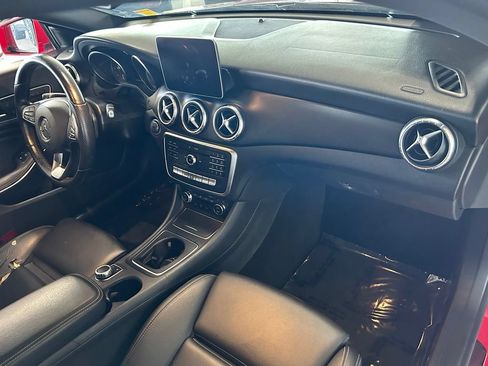 Used 2019 Mercedes-Benz CLA 250 image 35