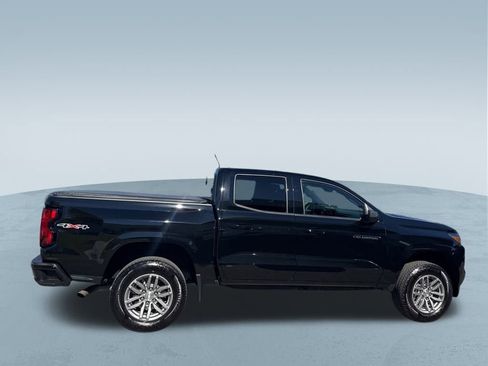 Certified 2024 Chevrolet Colorado LT w/ LT Convenience Package image 10