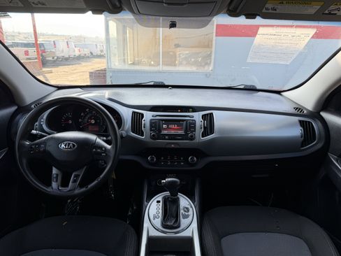 Used 2015 Kia Sportage LX FWD image 18