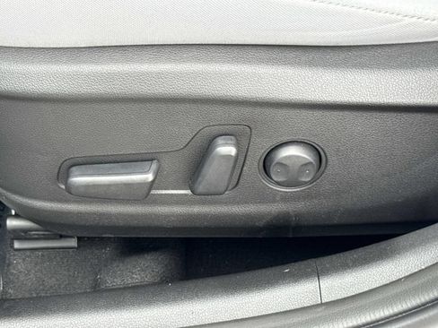 Used 2023 Hyundai Kona SEL AWD/4WD image 17
