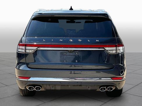 Used 2023 Lincoln Aviator Reserve w/ Equipment Group 201A AWD/4WD image 5