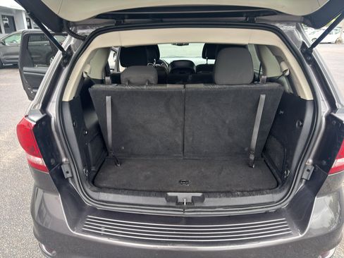 Used 2017 Dodge Journey Crossroad FWD image 23
