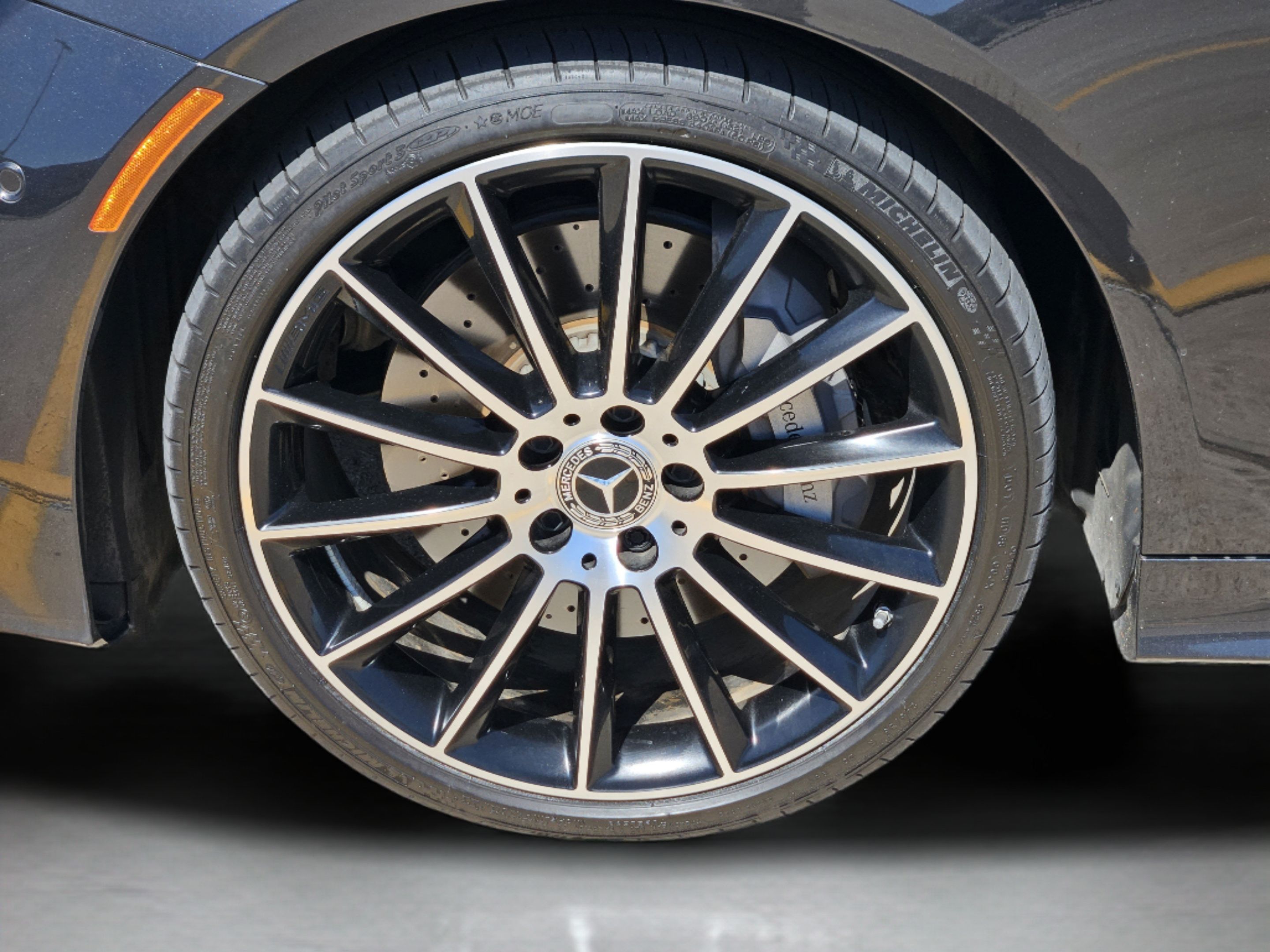 Used 2022 Mercedes-Benz E 450 Coupe image 27