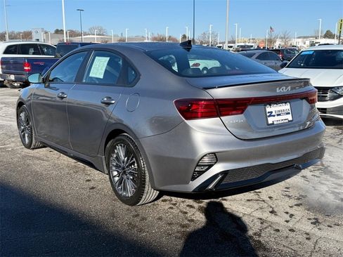 Used 2023 Kia Forte GT-Line w/ GT-Line Technology Package image 6