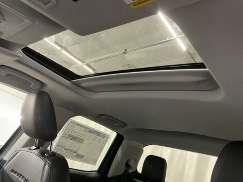 New 2026 Ford Maverick Lariat w/ Black Appearance Package image 17