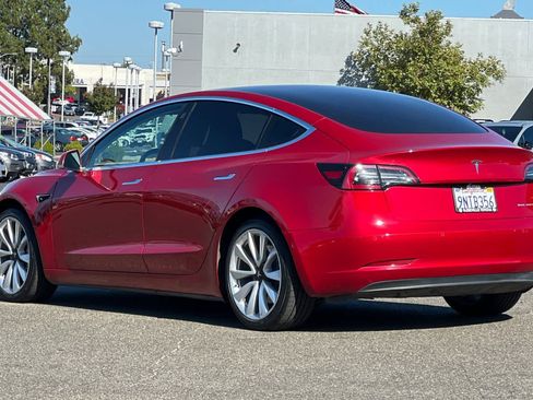 Used 2018 Tesla Model 3 Long Range AWD/4WD image 7