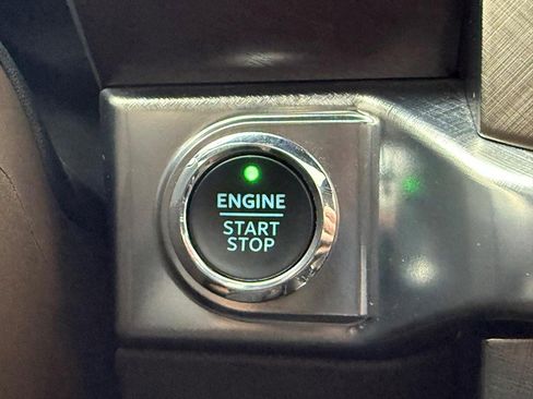 Used 2022 Ford F150 King Ranch w/ Equipment Group 601A High image 18