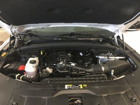 Used 2024 Jeep Grand Cherokee Limited AWD/4WD image 35