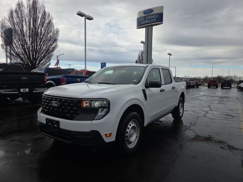 Used 2025 Ford Maverick XL w/ Equipment Group 102A image 1