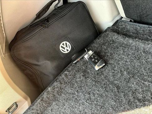 Used 2021 Volkswagen Atlas SEL Premium AWD/4WD image 38