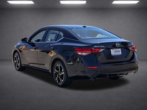 Used 2024 Nissan Sentra SV FWD image 6