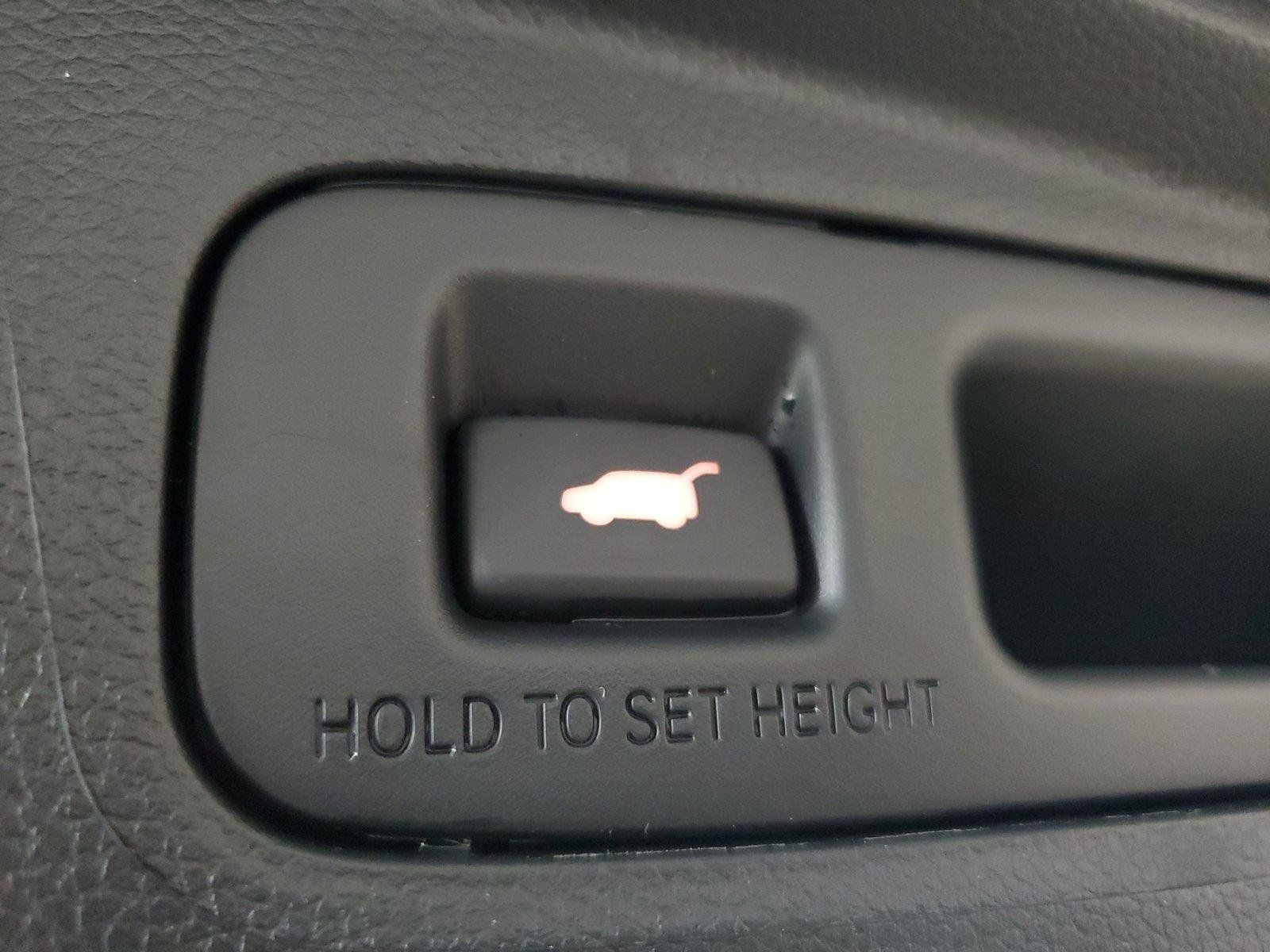 Used 2025 Honda CR-V Sport Touring image 10