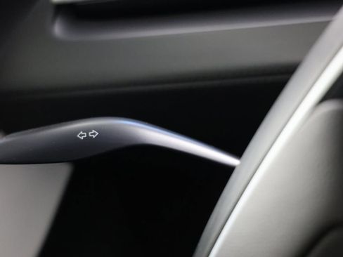 Used 2026 Tesla Model Y Long Range image 23