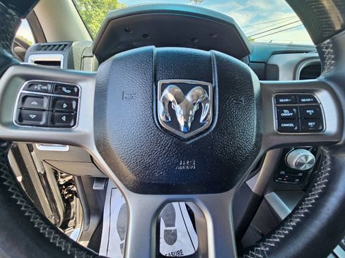 Used 2014 RAM 1500 Limited AWD/4WD image 15