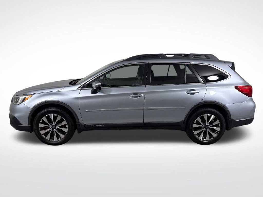 Used 2015 Subaru Outback 3.6R Limited AWD/4WD image 6