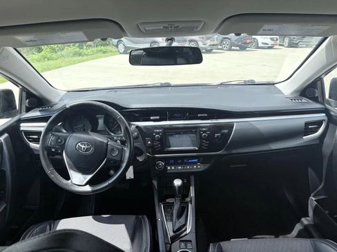 Used 2015 Toyota Corolla S FWD image 14