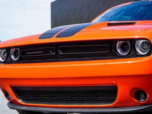 Used 2018 Dodge Challenger SXT w/ Blacktop Package RWD image 3