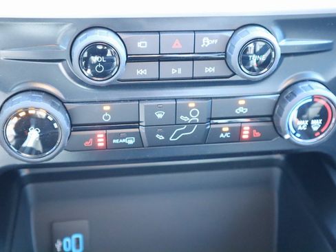 New 2026 Ford F250 XLT w/ XLT Premium Package image 8