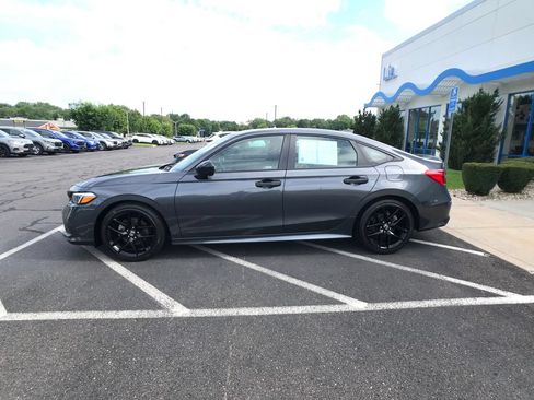 Certified 2024 Honda Civic Sport image 11