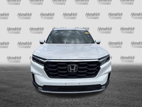 Used 2024 Honda Pilot EX-L image 3