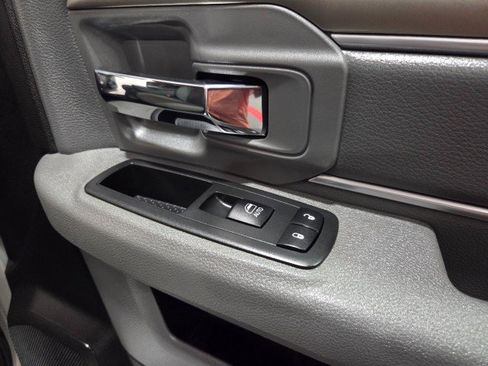 Used 2018 RAM 2500 Big Horn image 39