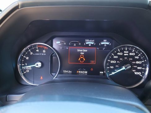 Used 2022 Ford F450 Limited w/ FX4 Off-Road Package image 33