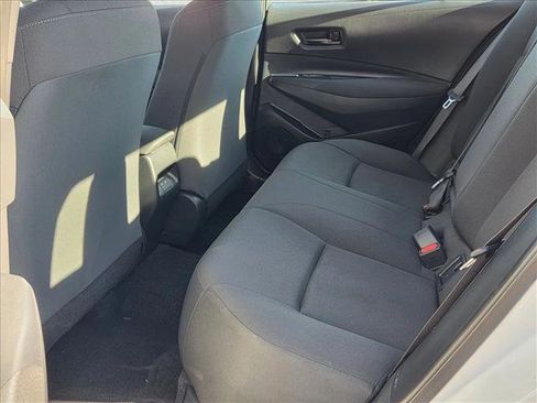 Used 2024 Toyota Corolla LE image 18