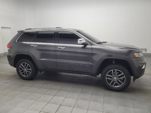 Used 2017 Jeep Grand Cherokee Limited w/ Trailer Tow Group IV AWD/4WD image 11