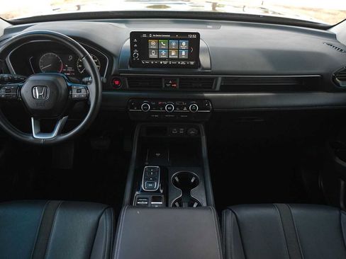 Used 2023 Honda Pilot EX-L image 10