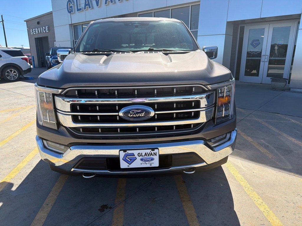 Used 2023 Ford F150 Lariat AWD/4WD image 2