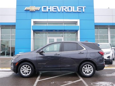 Used 2022 Chevrolet Equinox LT image 4